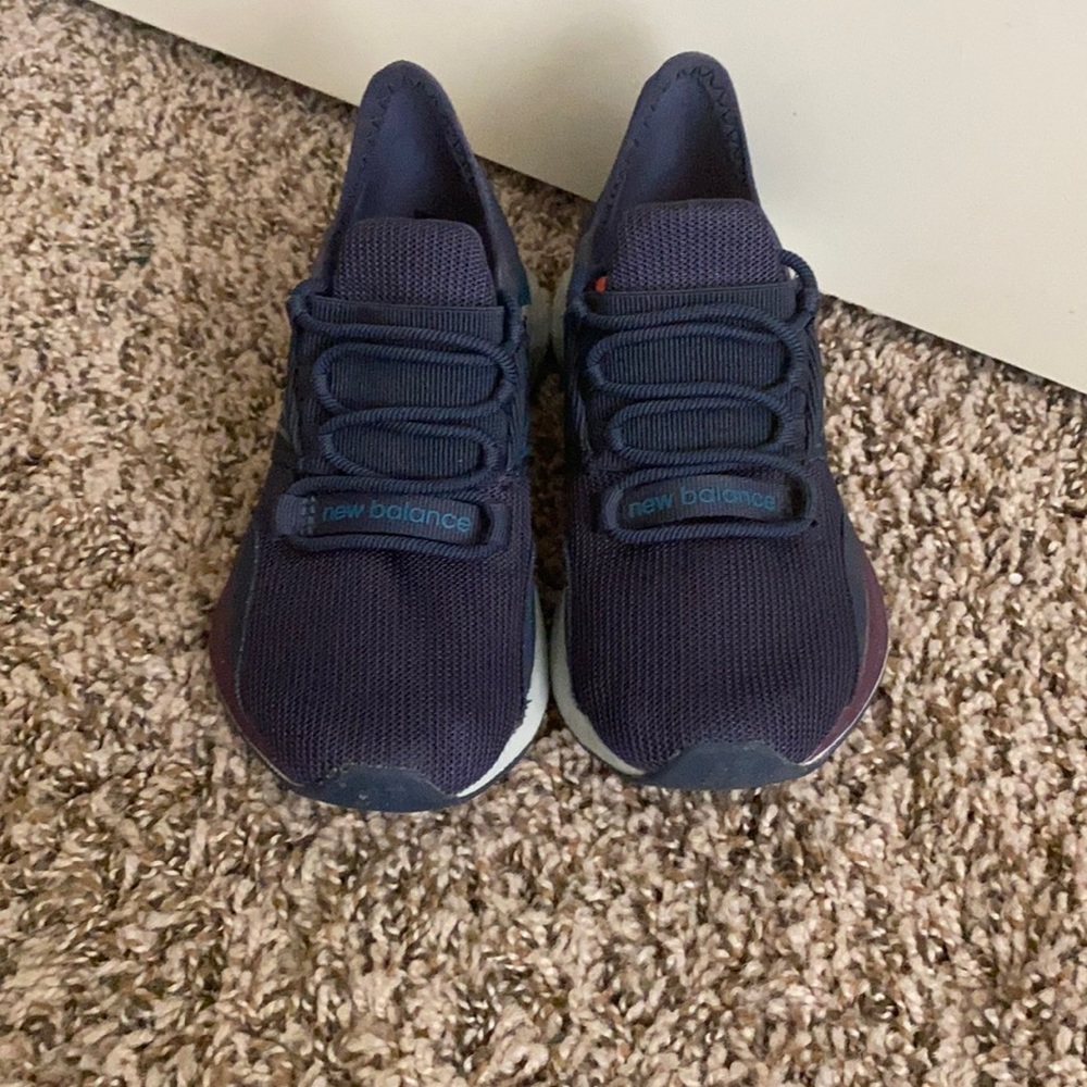 EUC 11.5 C New Balance Shoe